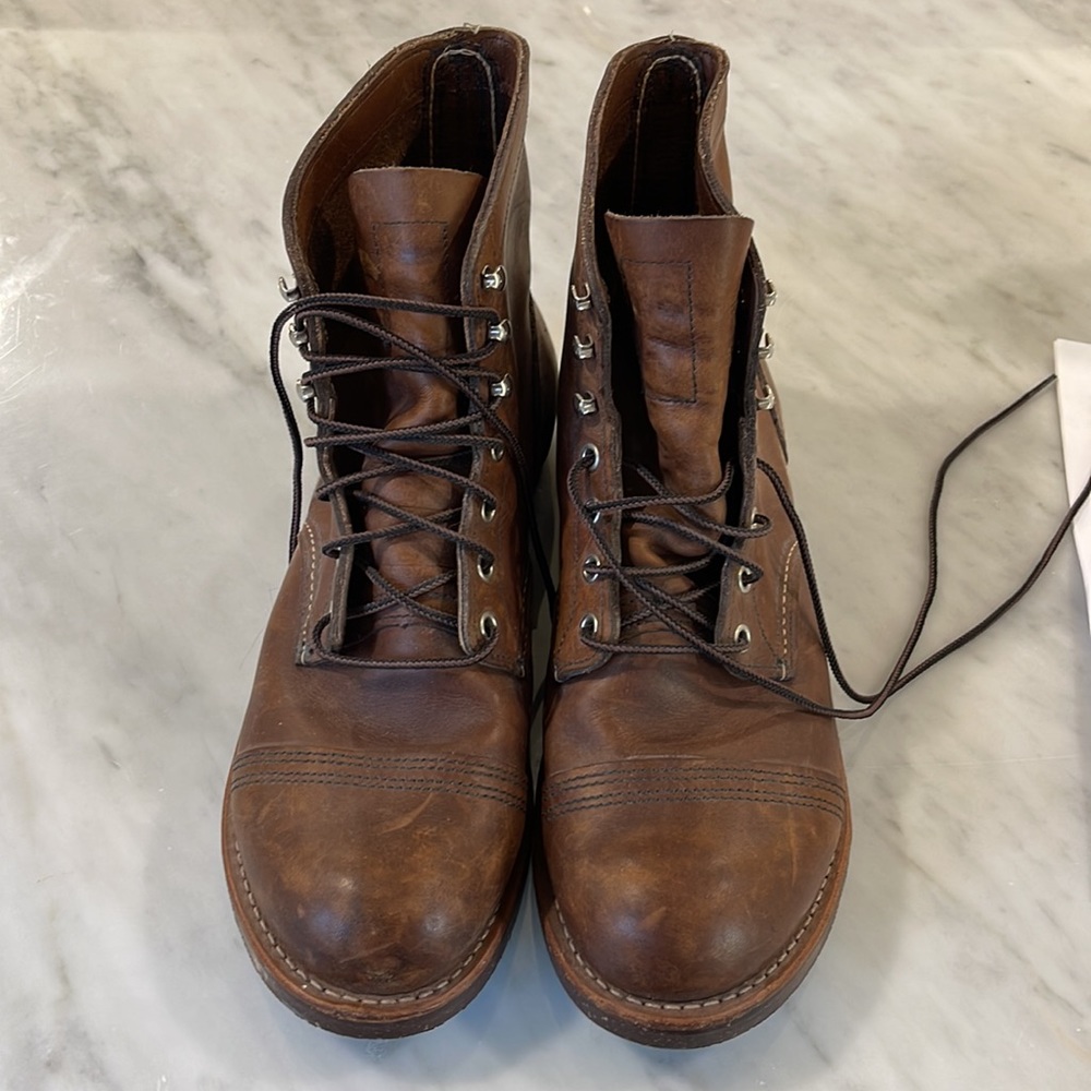 Red Wing 8111 Iron Ranger Boots 10D